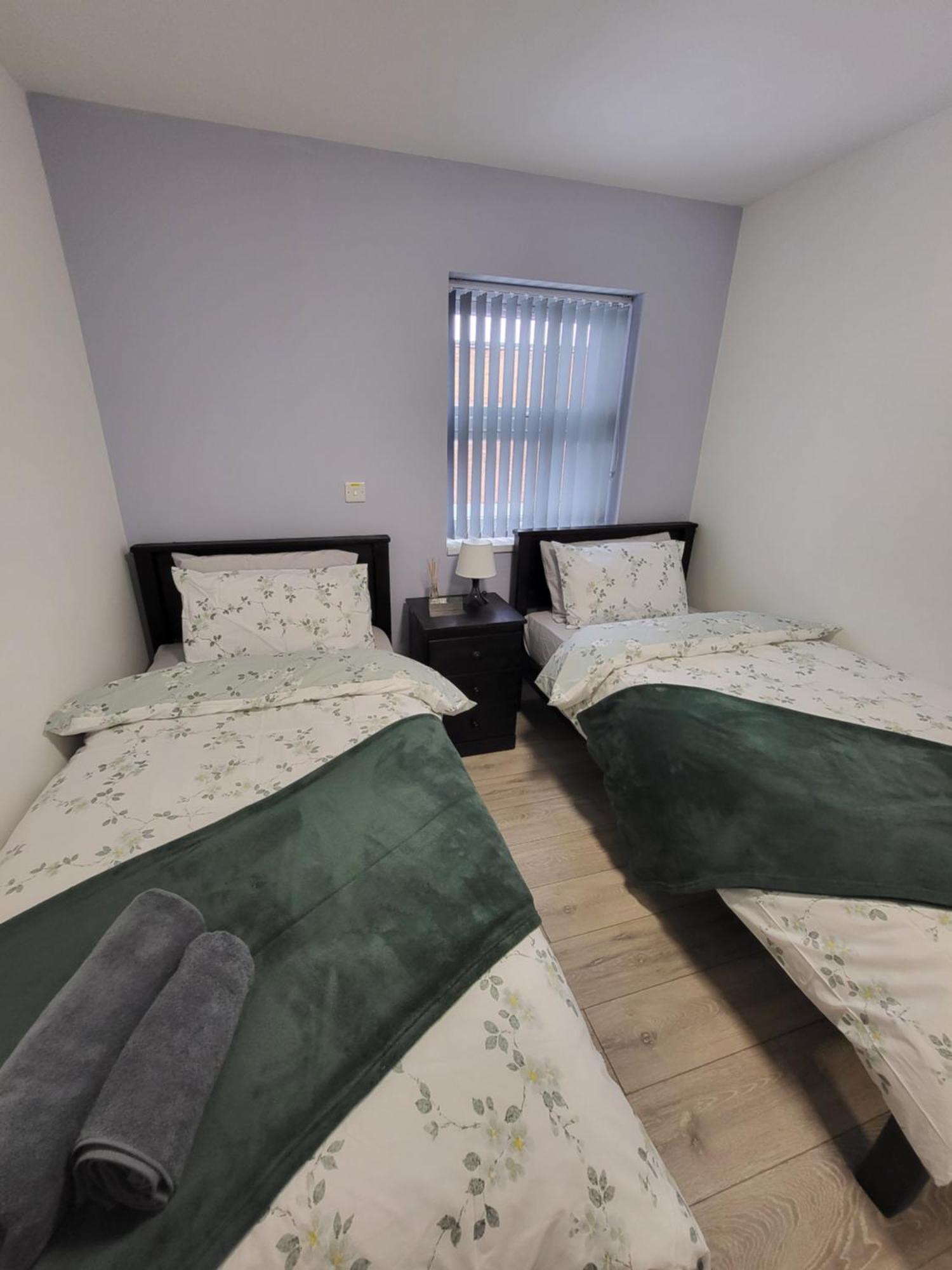 Prime Retreats - Flynn House Hostel *
